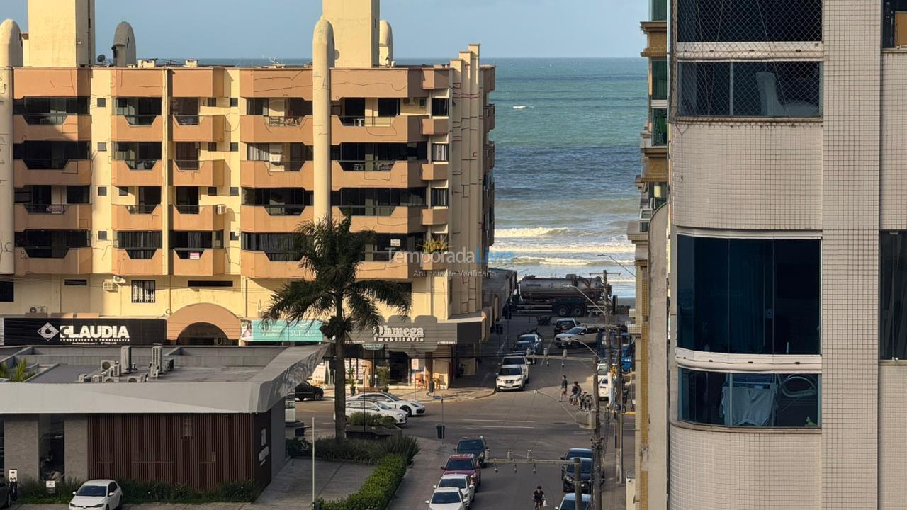 Apartment for vacation rental in Itapema (Meia Praia)