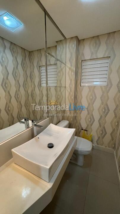 Apartment for vacation rental in Itapema (Meia Praia)