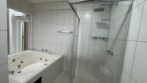 Luxury Apartment for Rent in Meia Praia - Itapema - SC