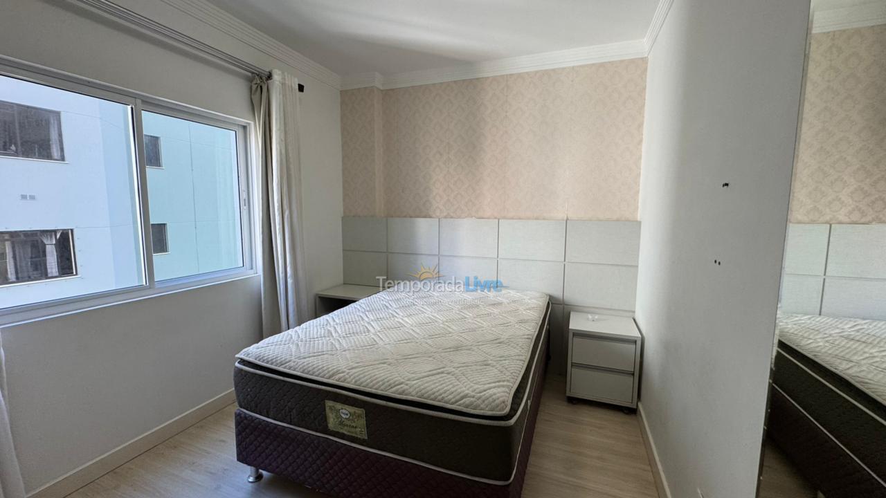 Apartment for vacation rental in Itapema (Meia Praia)