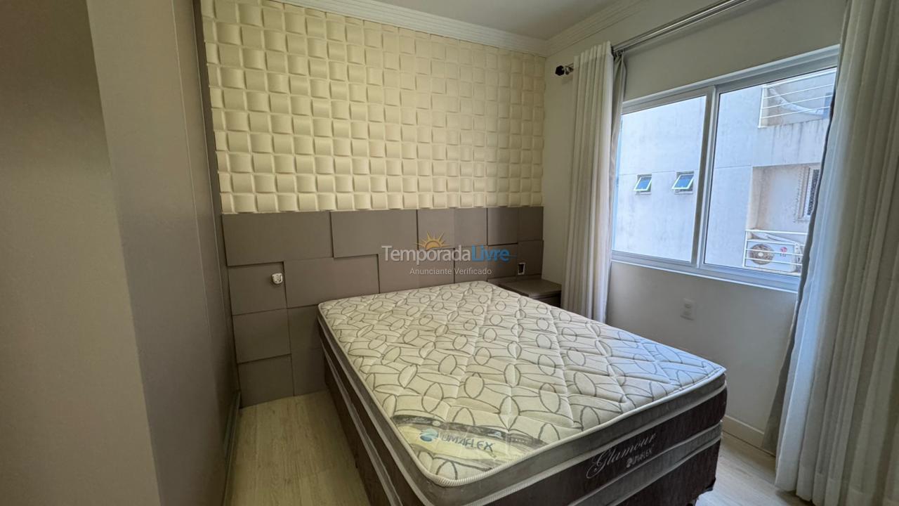 Apartment for vacation rental in Itapema (Meia Praia)