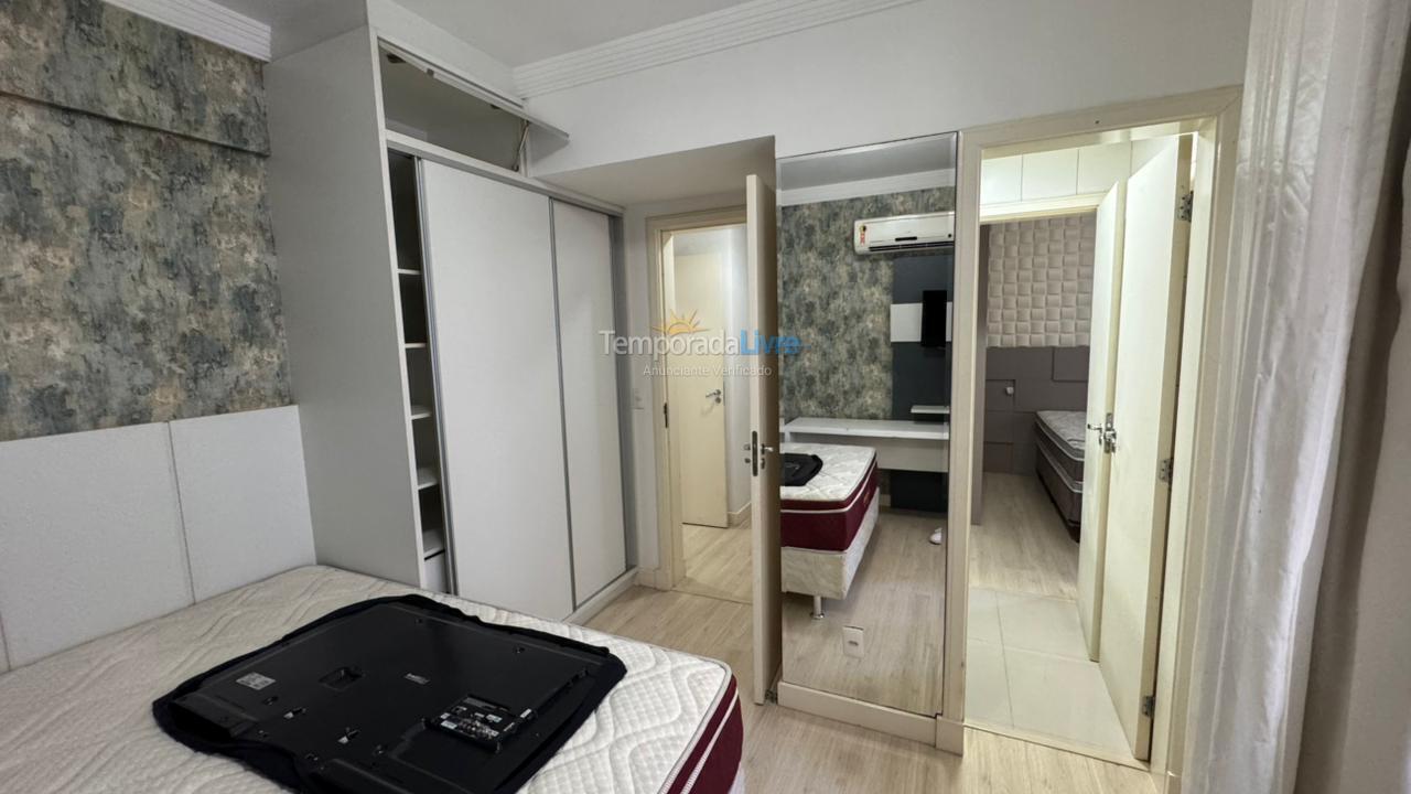 Apartment for vacation rental in Itapema (Meia Praia)