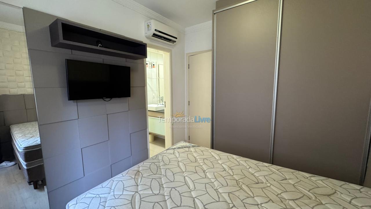 Apartment for vacation rental in Itapema (Meia Praia)