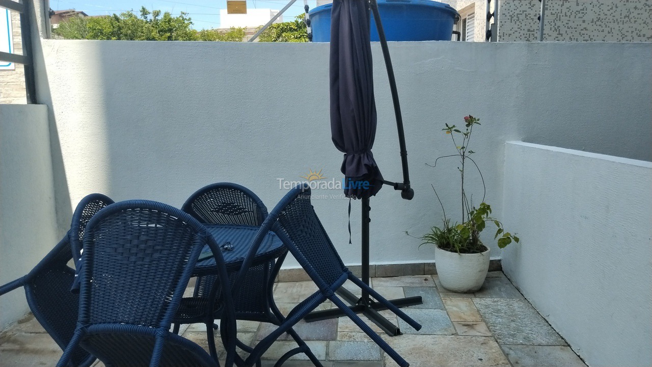 Apartamento para aluguel de temporada em Guarujá (Enseada)