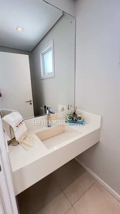 Apartamento para alquiler de vacaciones em Florianopolis (Praia dos Ingleses)