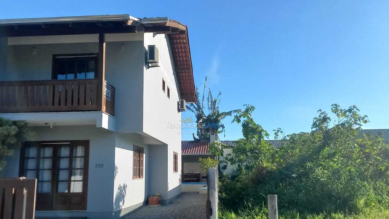 Casa para aluguel de temporada em Bombinhas (Mariscal)