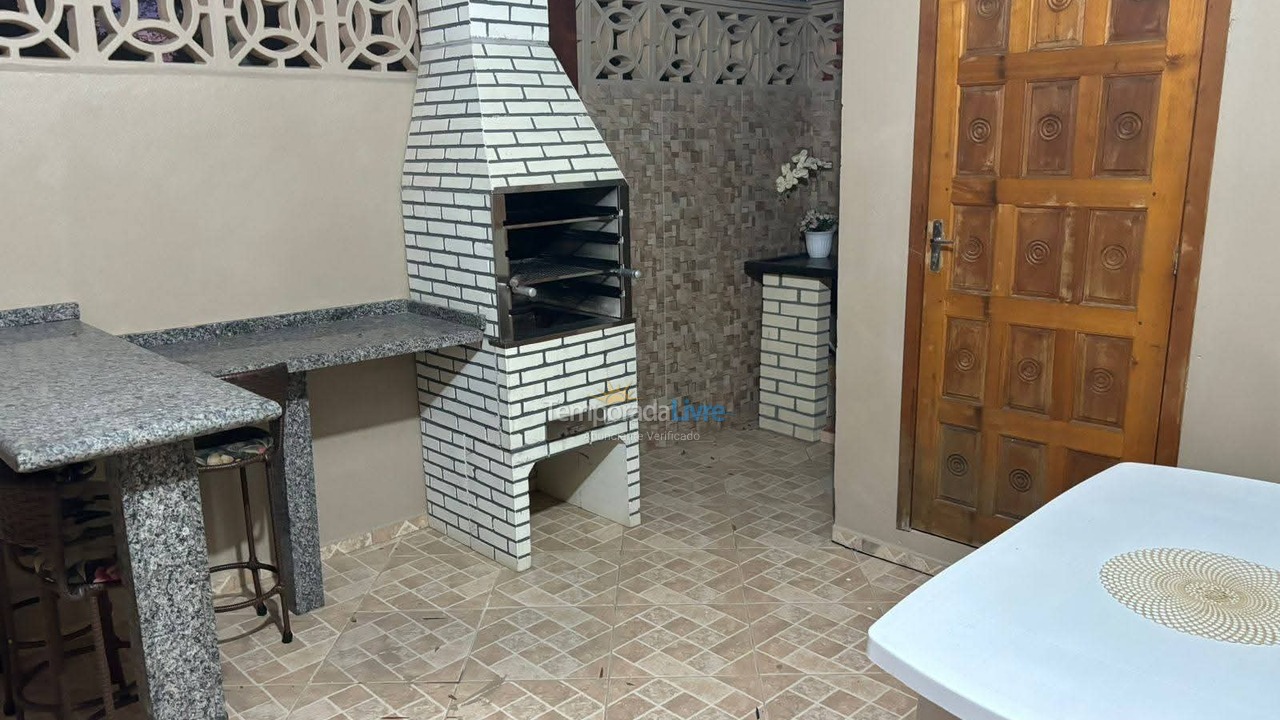 Casa para alquiler de vacaciones em Bombinhas (Canto Grande)