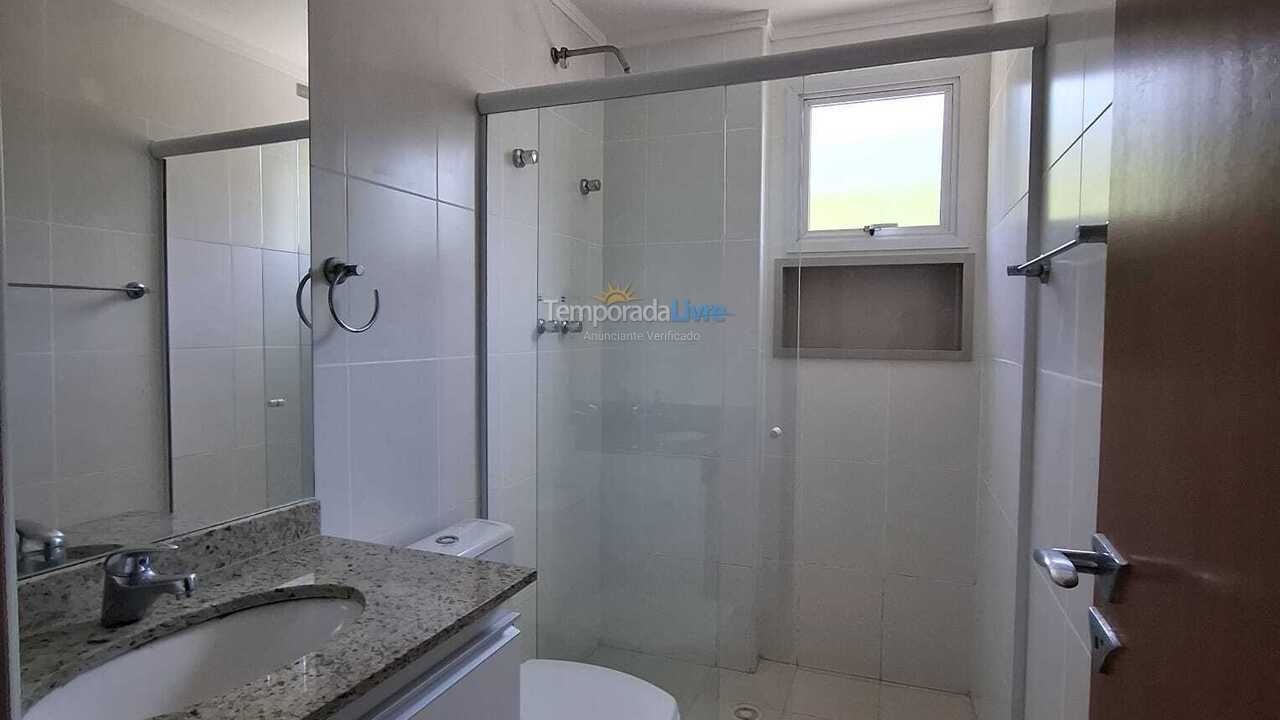 Apartamento para aluguel de temporada em Guarujá (Astúrias)