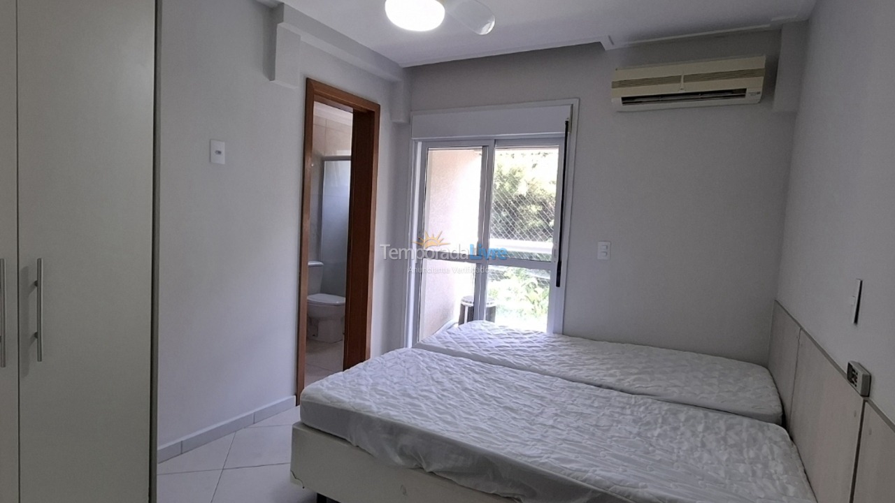 Apartamento para aluguel de temporada em Guarujá (Astúrias)