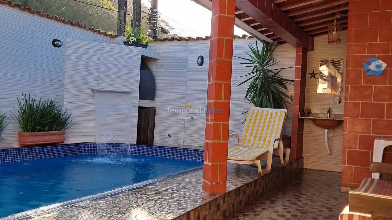 House for vacation rental in Mongaguá (Balneario Itaoca)