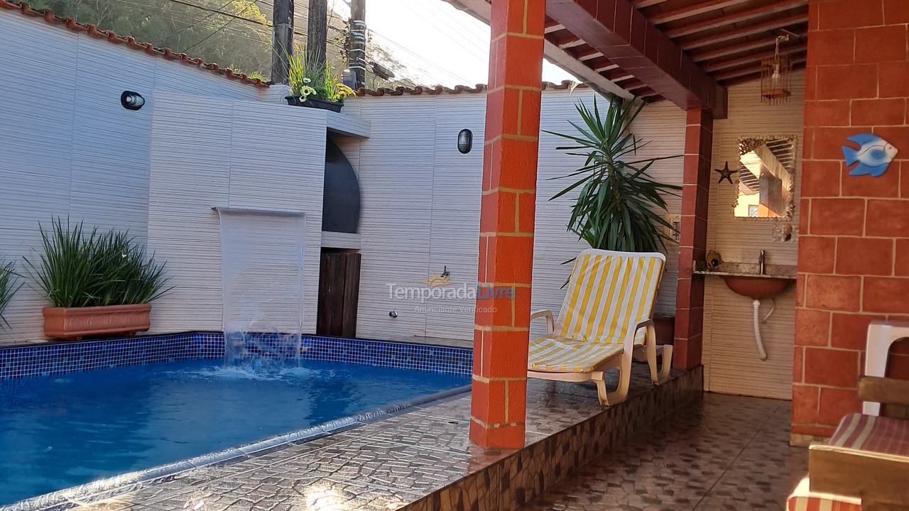 House for vacation rental in Mongaguá (Balneario Itaoca)