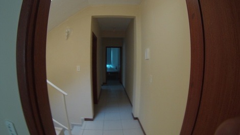 4-bedroom house with pool