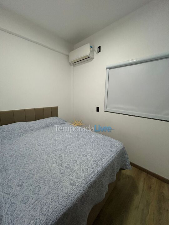 Casa para aluguel de temporada em Bombinhas (Praia de Zimbros)