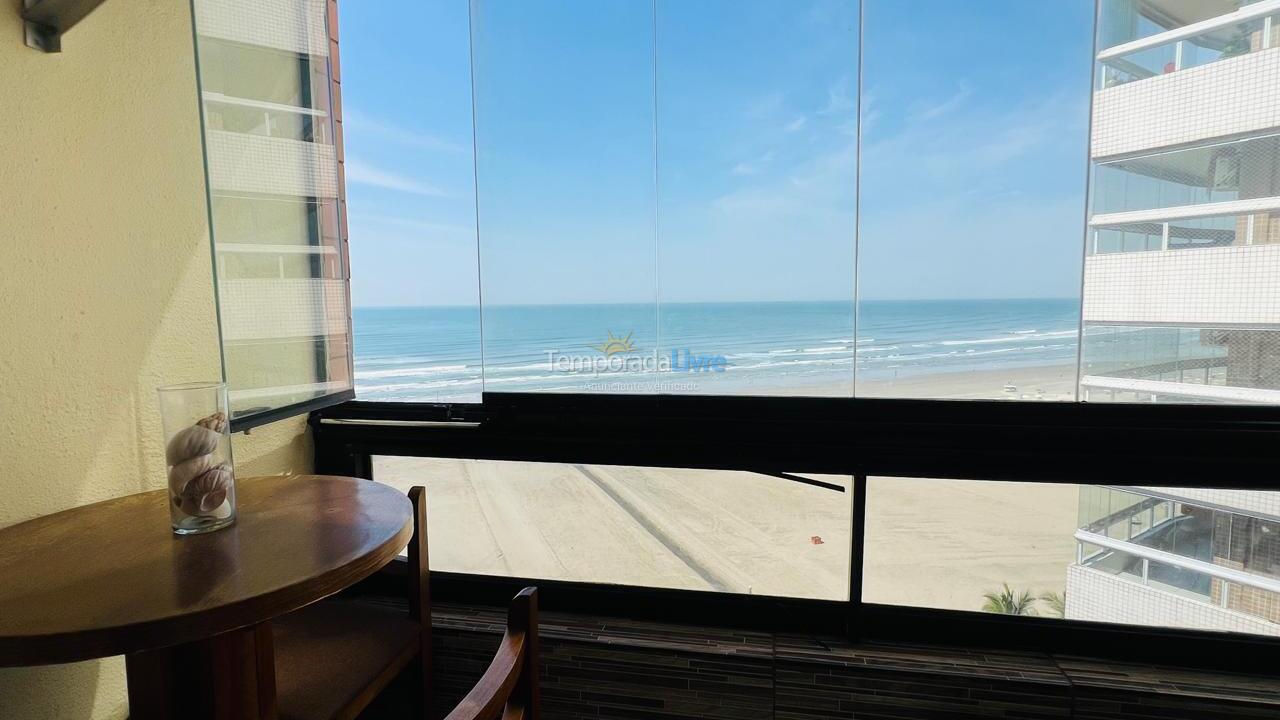 Apartamento para aluguel de temporada em Praia Grande (Aviação)