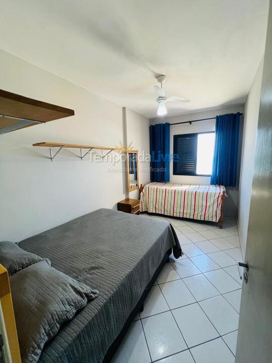 Apartamento para aluguel de temporada em Praia Grande (Aviação)