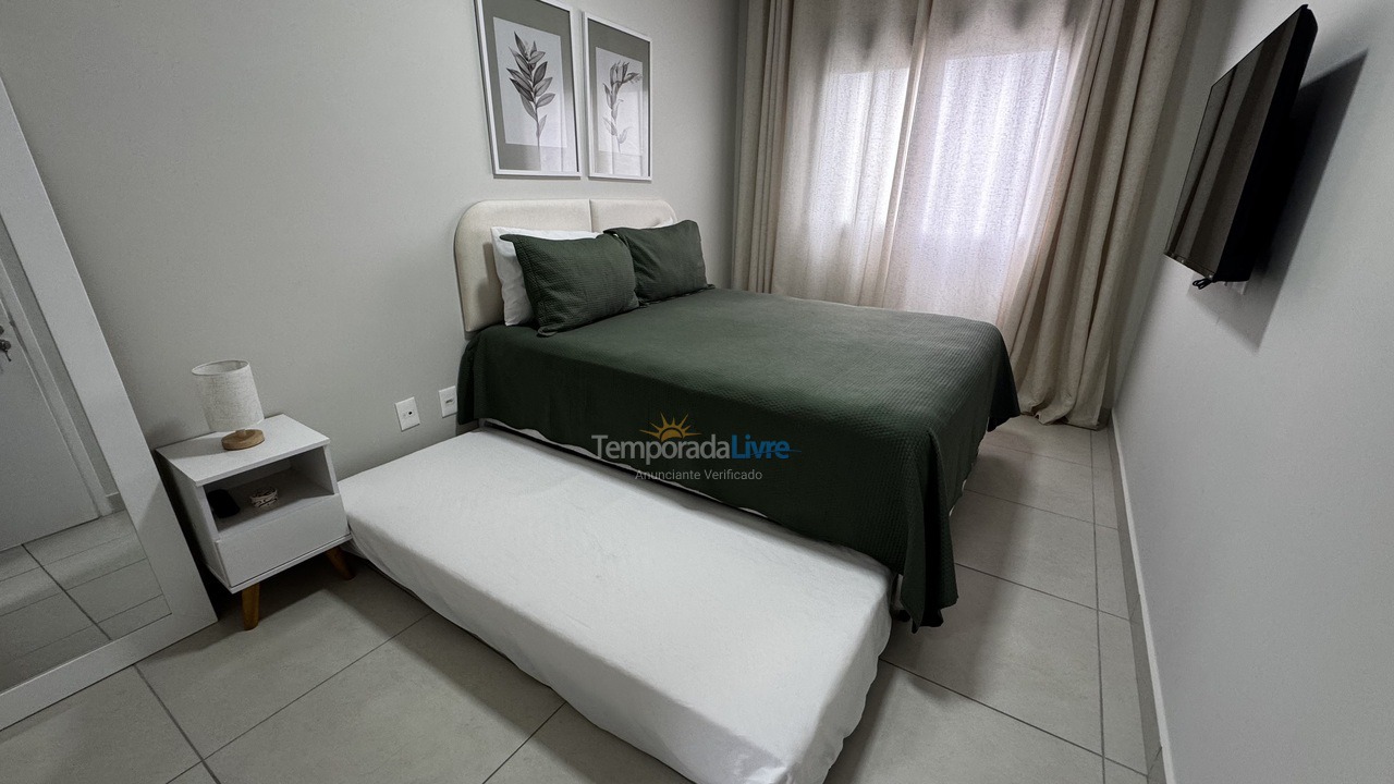 Apartamento para alquiler de vacaciones em Bertioga (Centro)