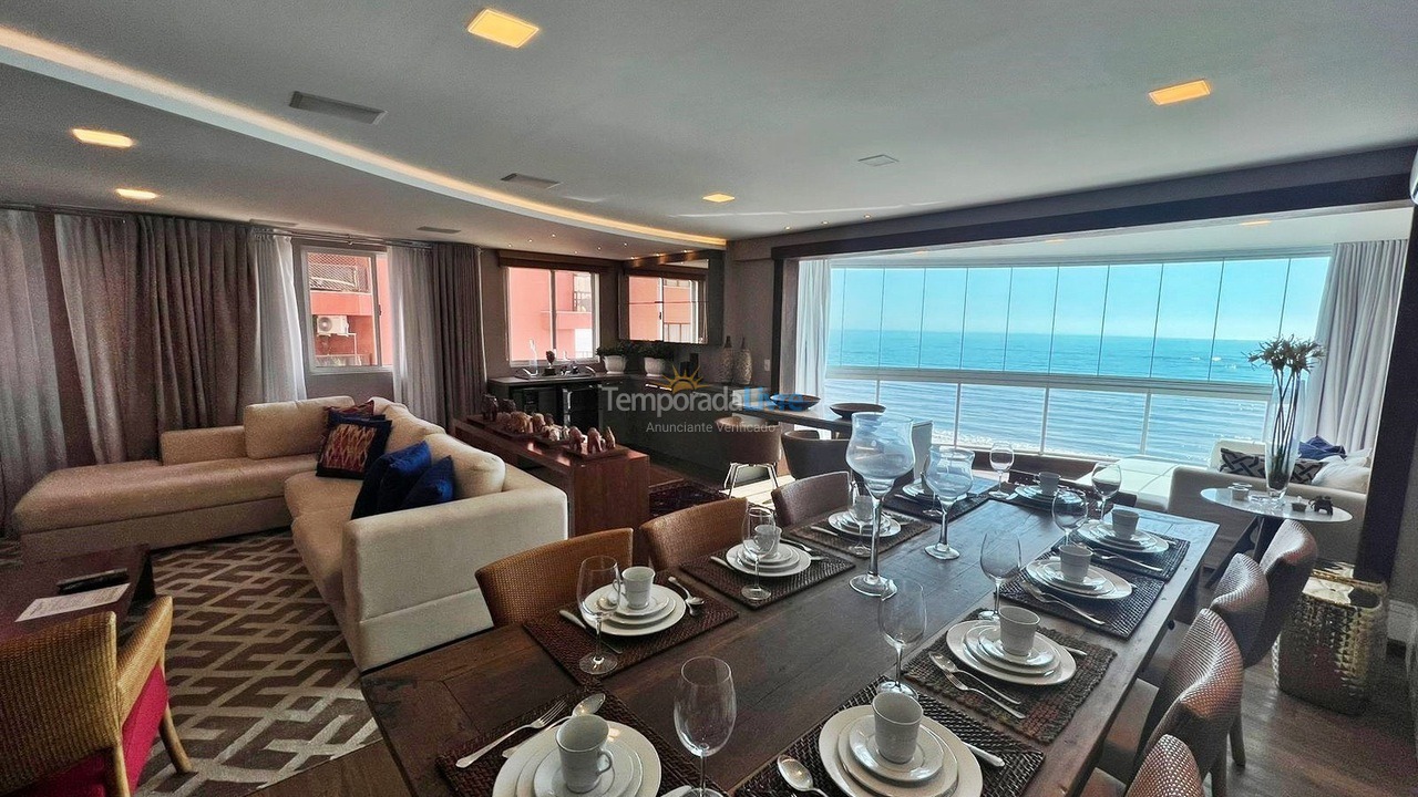 Apartamento para aluguel de temporada em Balneário Camboriú (Praia Central)