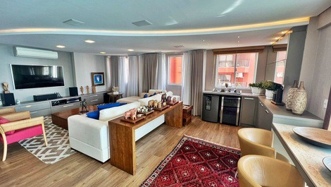 Ed. Number One: 4 quartos frente mar // churrasqueira // 3 vagas