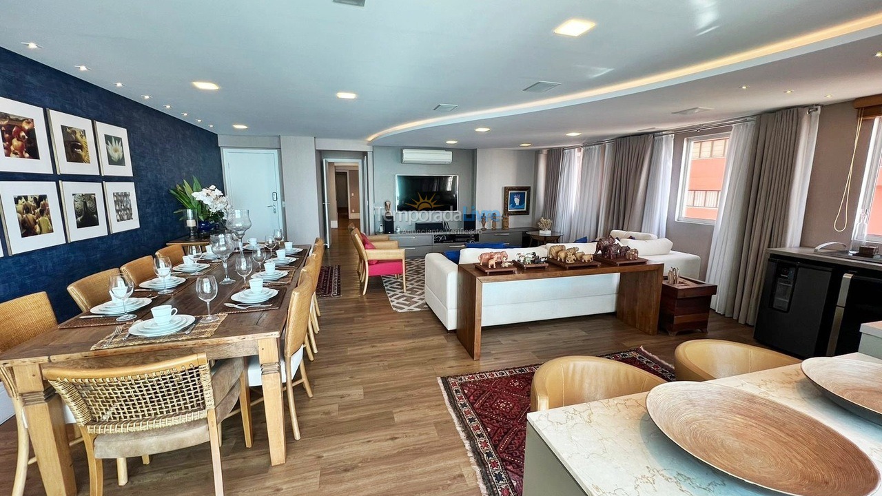 Apartamento para aluguel de temporada em Balneário Camboriú (Praia Central)