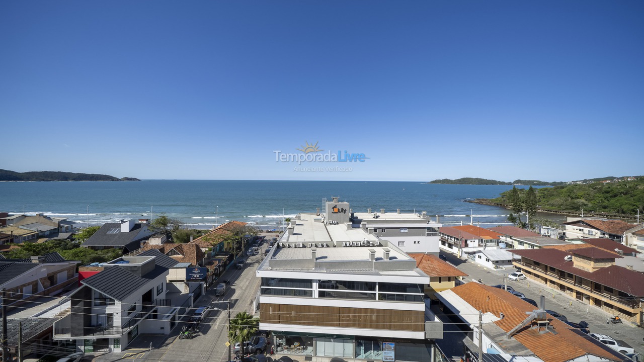 Apartamento para alquiler de vacaciones em Bombinhas (Praia de Bombas)