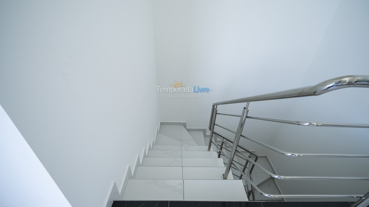 Apartamento para alquiler de vacaciones em Bombinhas (Praia de Bombas)