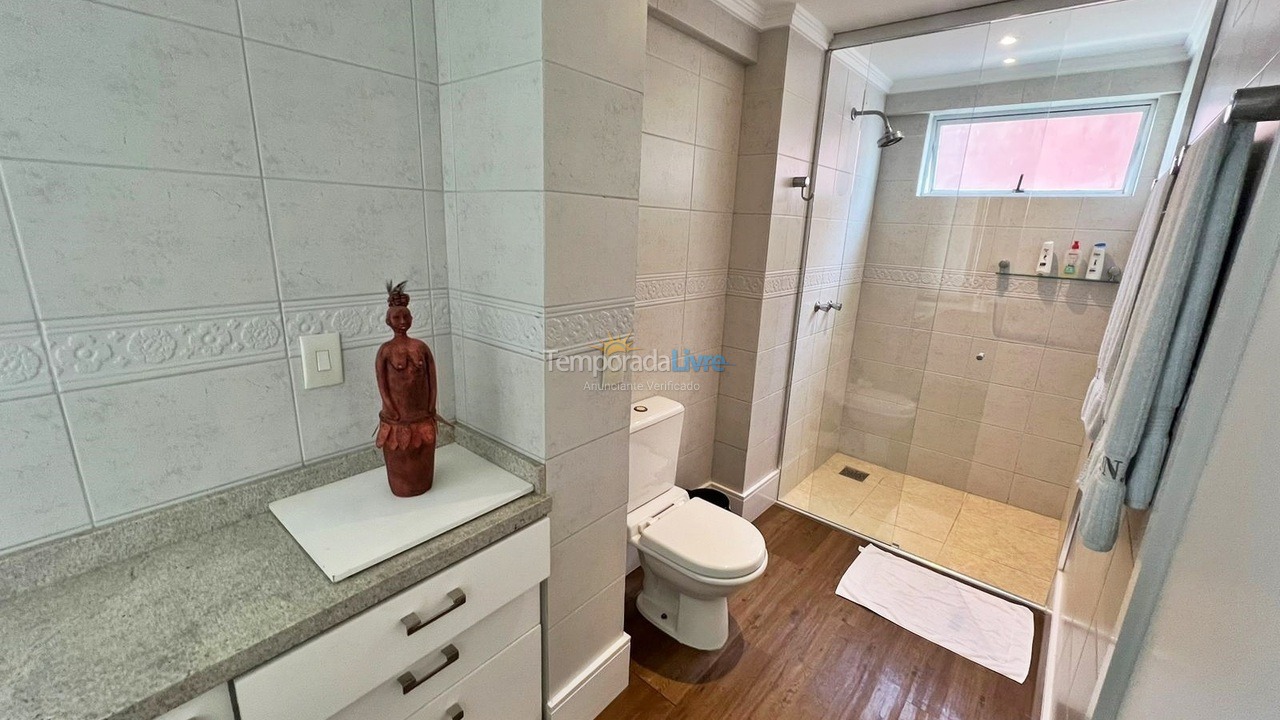 Apartamento para aluguel de temporada em Balneário Camboriú (Praia Central)