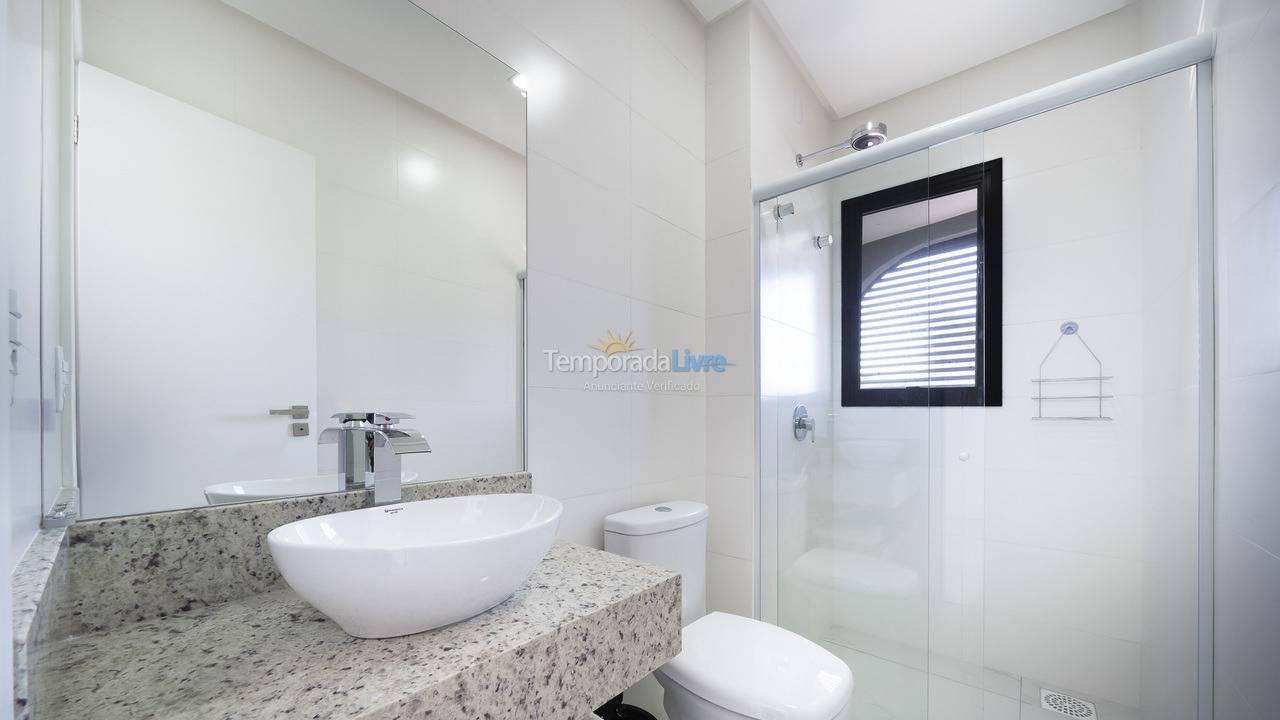 Apartamento para alquiler de vacaciones em Bombinhas (Praia de Bombas)