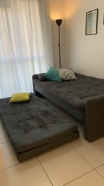 Sofa cama aberto c/cama auxiliar