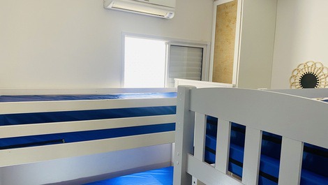 Apto a 100m do mar em condomínio na praia da Enseada - AR Cond