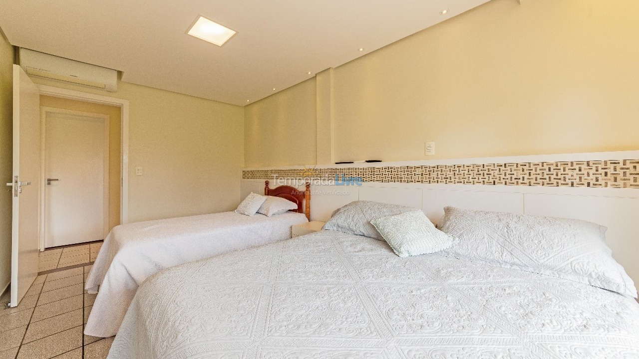 Casa para alquiler de vacaciones em Florianópolis (Praia da Daniela)