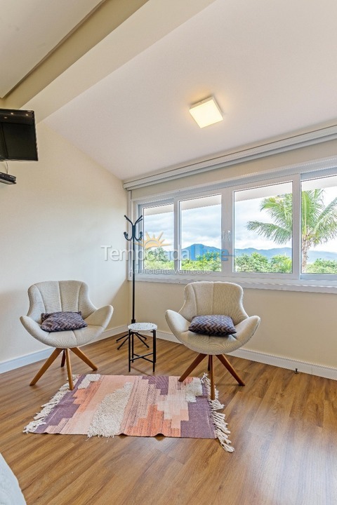 Casa para alquiler de vacaciones em Florianópolis (Praia da Daniela)