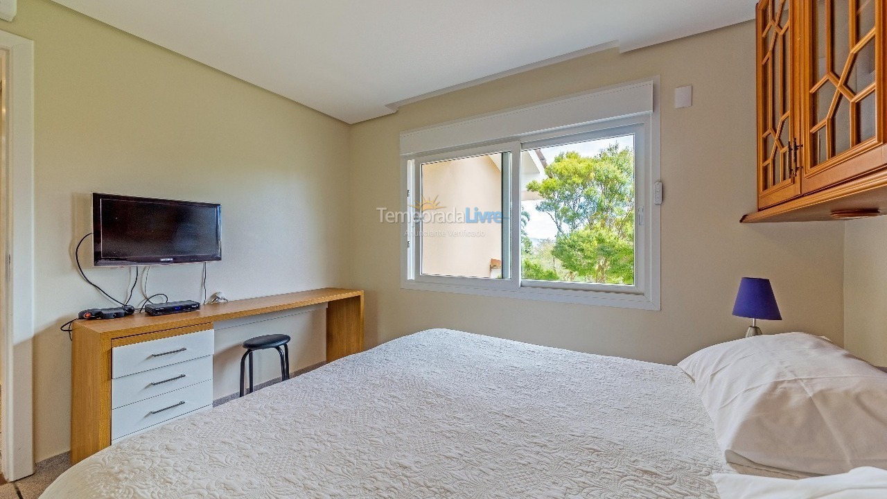 Casa para alquiler de vacaciones em Florianópolis (Praia da Daniela)