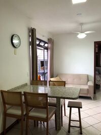 Cobertura com Piscina