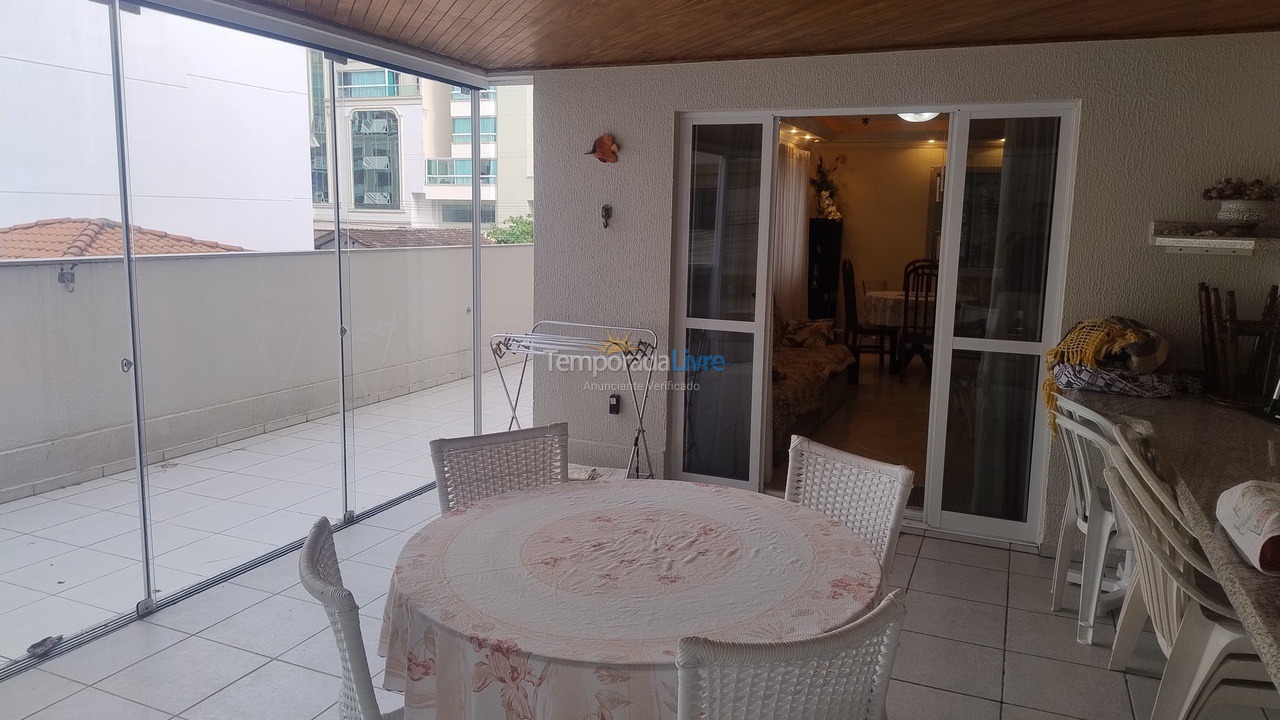 Apartment for vacation rental in Itapema (Meia Praia)