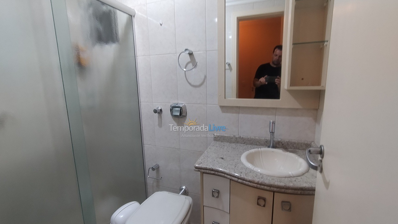 Apartment for vacation rental in Itapema (Meia Praia)