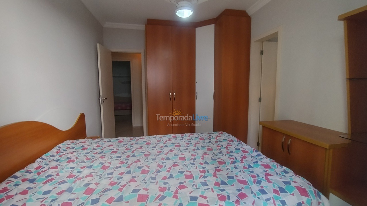 Apartment for vacation rental in Itapema (Meia Praia)