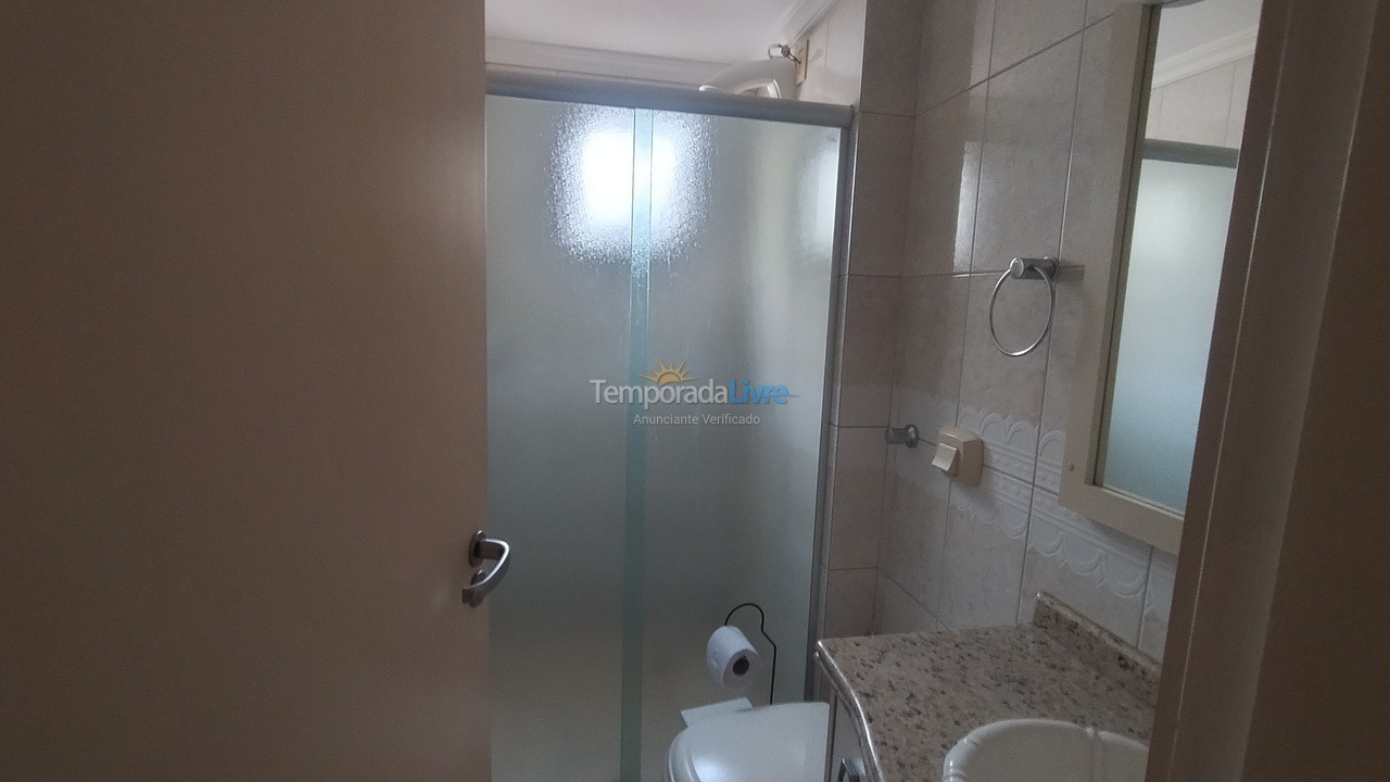 Apartment for vacation rental in Itapema (Meia Praia)