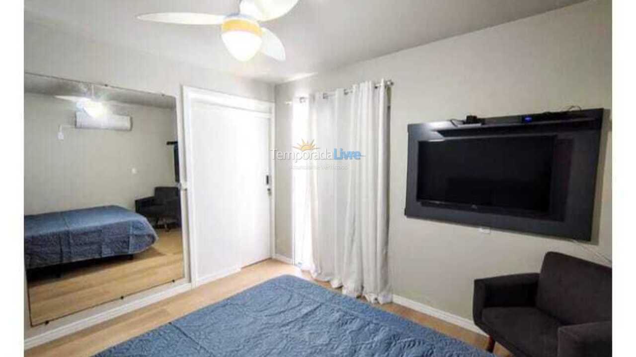 Casa para aluguel de temporada em Florianopolis (Canasvieiras)