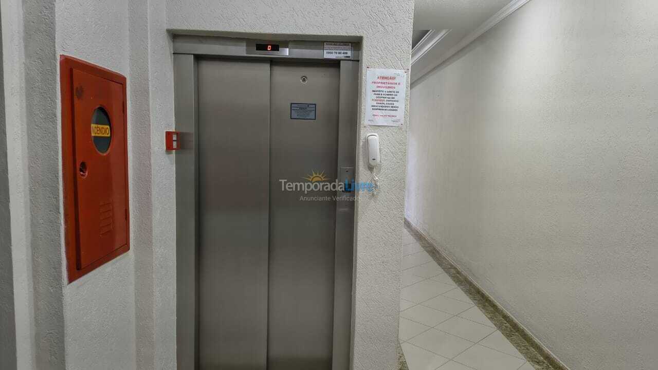 Apartment for vacation rental in Itapema (Meia Praia)