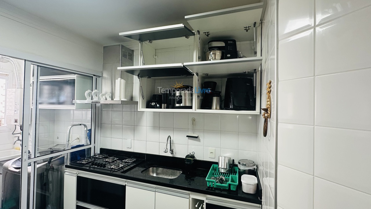 Apartamento para aluguel de temporada em Guarujá (Astúrias)