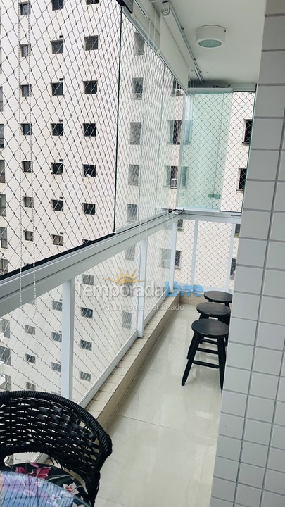 Apartamento para aluguel de temporada em Guarujá (Astúrias)