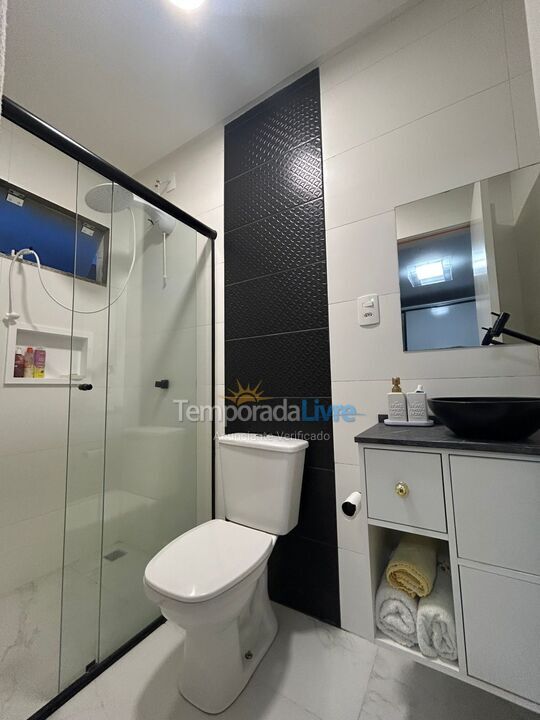 Casa para aluguel de temporada em Porto Belo (Perequê)