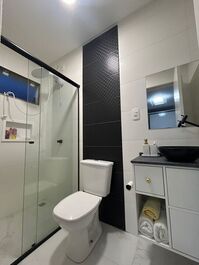 Casa Completa com Piscina 650m da Praia Balneário Perequê