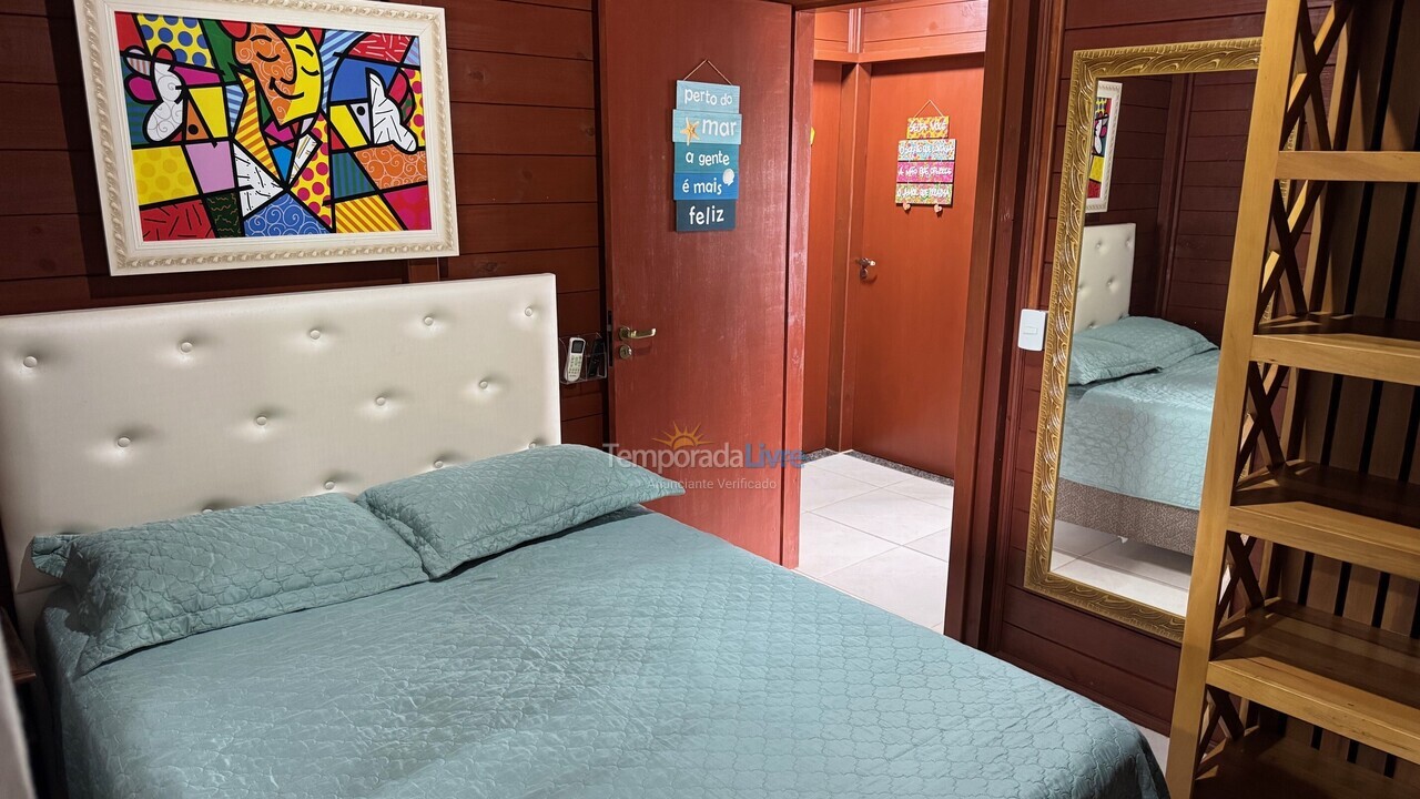 Casa para aluguel de temporada em Palhoça (Praia do Sonho)