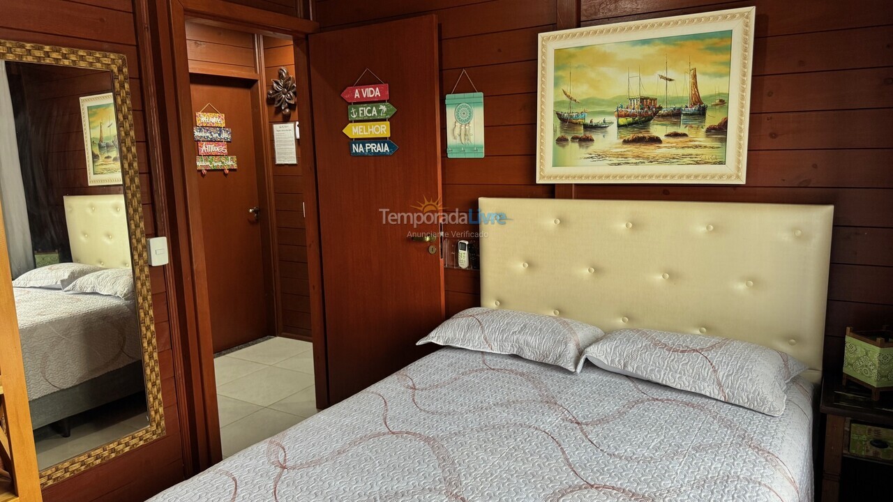 Casa para aluguel de temporada em Palhoça (Praia do Sonho)