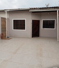 Rent a beautiful and spacious beach house in Itanhaém, Cibratel ll next to the beach.. perfect for weekends, vacations with family or friends!