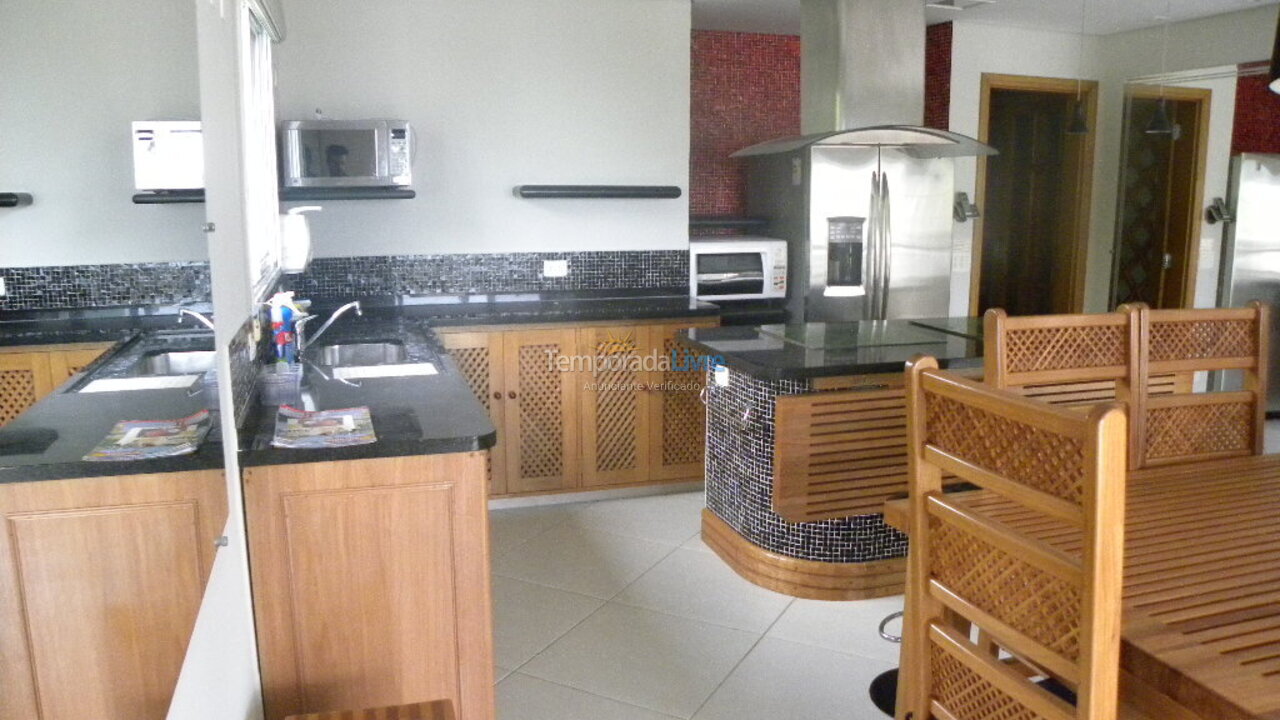 Apartment for vacation rental in Ubatuba (Praia Grande)