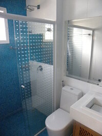 Coverage on the big beach for 10 people.