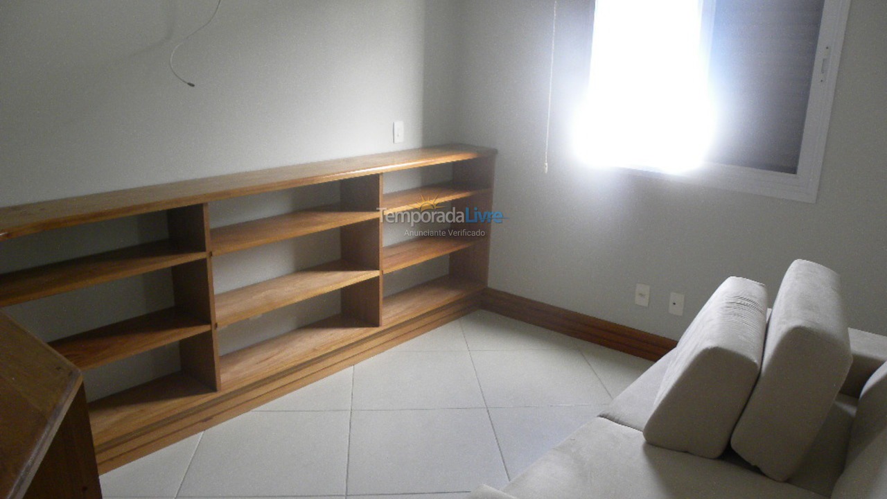 Apartment for vacation rental in Ubatuba (Praia Grande)