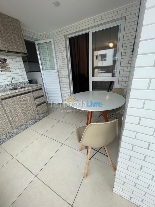 Apartamento para aluguel de temporada em Praia Grande (Guilhermina)